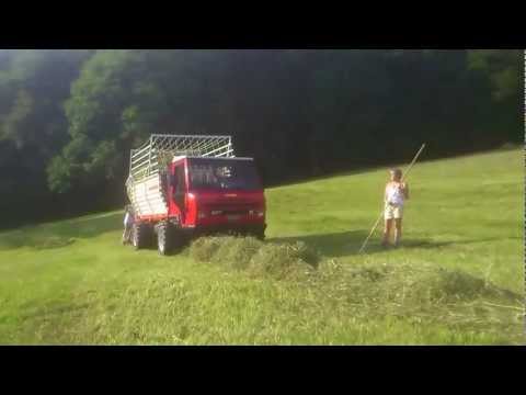 Heuen im Ruestel 2 mit Reform Muli 555 ( Ennetberge Glarnerland )