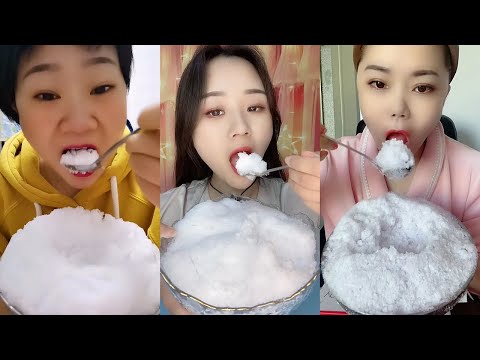 【ASMR】WHITE FLUFFY SNOW EATING ASMR SOFT CRUNCH ❄️POWDERY ICE SQUEAKY SOUNDS SATISFYING MUKBANG