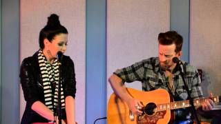 Thompson Square sings &#39;If I Didn&#39;t Have You&#39; Live