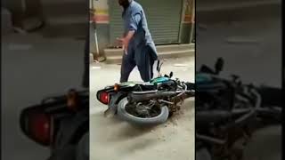 Download lagu Wan Aibon berulah,Geber motor sampai limit #shorts #gasspoll mp3 Download lagu Wan Aibon berulah,Geber motor sampai limit #shorts #gasspoll mp3