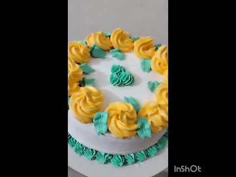 দের পাউন্ড ভ্যানিলা স্পঞ্জ কেক😋😋 #birthday #cake