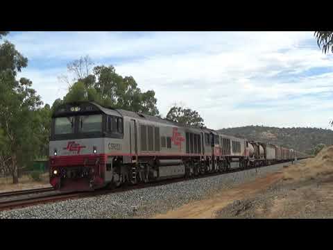 CSR021 and CSR007 on 1MP9 freight Brigadoon