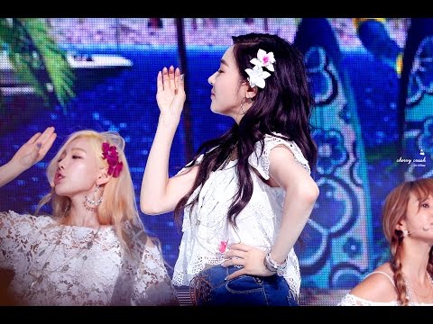 150707 party tiffany