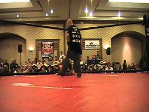 Lawrence Collins vs Daymon Carr rd. 1