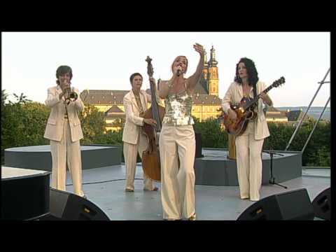 New swing music from Berlin - Les Belles du Swing - Karawanensong