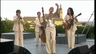 New swing music from Berlin - Les Belles du Swing - Karawanensong