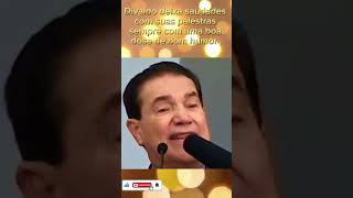 Divaldo sempre muito humorado em suas palestras ,deixa saudades.