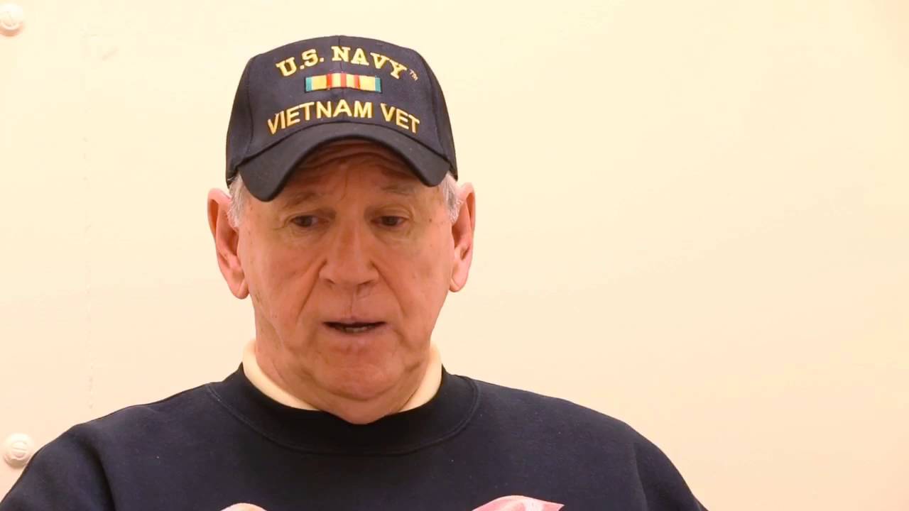 Young Marines Show Respect For Vietnam Veteran