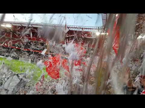 Vafc-Lens entrée des joueurs et tifo