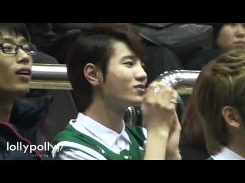 [Fancam] - 111016 - Sungjong (2)  @ Pro Basketball Opening Game