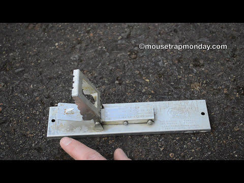 Antique 1940 Bing Crosby Trip Trap  In Action. mousetrapmonday Video