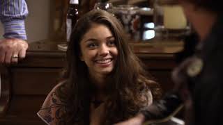 Modern Family : In the Moonlight (Do me) | STS