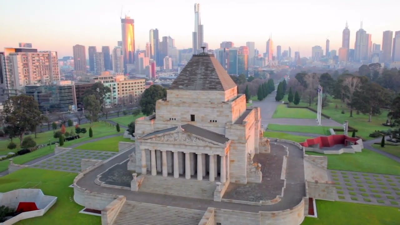 Take a peek into Shrine of Remembrance.