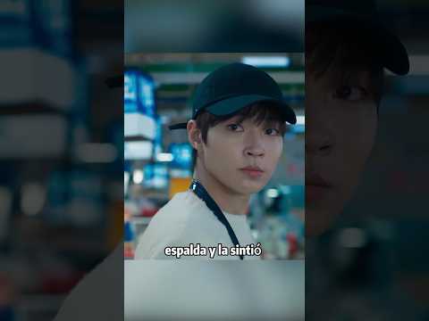 The boy is slapped by a woman and discovers she is his first love #movie #film #kdrama