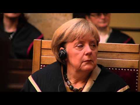 Čestný doktorát UK nemeckej kancelárke Angele Merkelovej