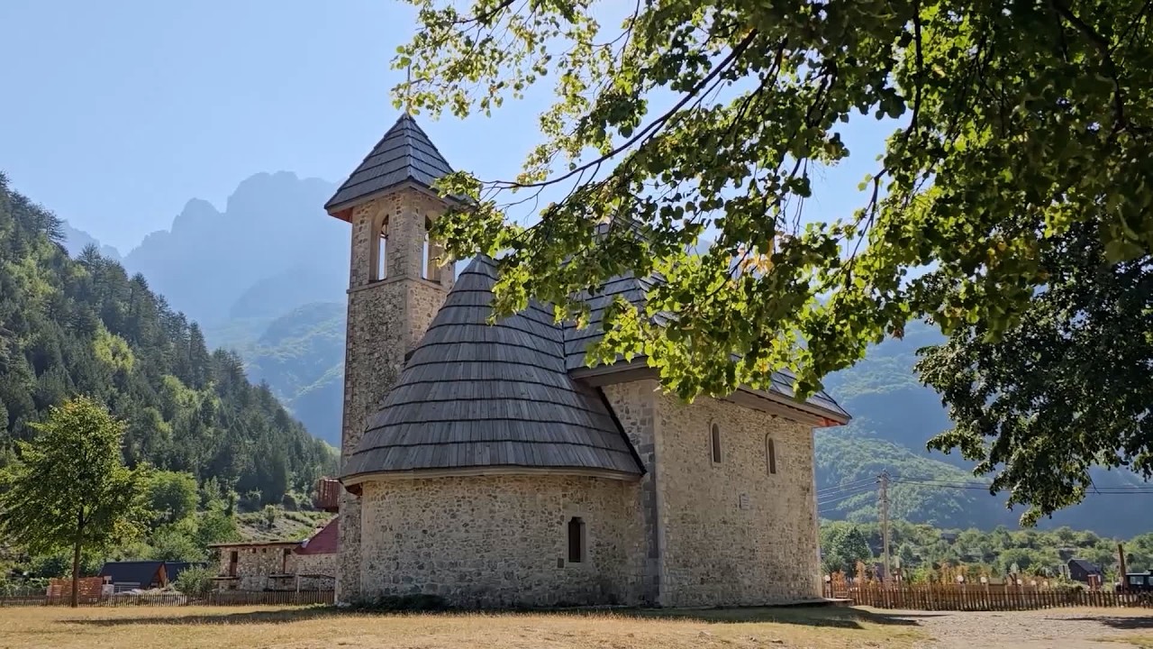 Turizmi vendas, më i preferuar këtë sezon. Agjencitë turistike në Shkodër, fluks prenotimesh për destinacionet malore