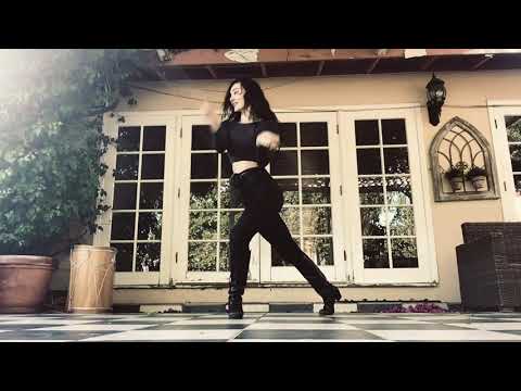 Giovanna Dan Boleadoras - Gaucho Girl