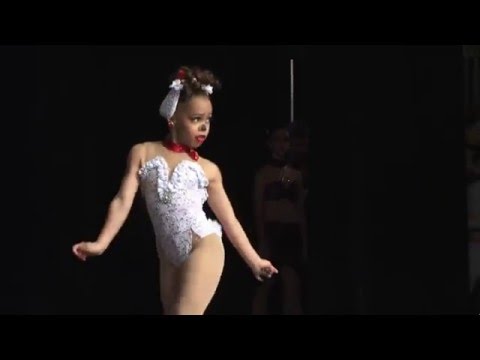 Dance Moms - Asia Monet Ray - Rock That (S3, E14)