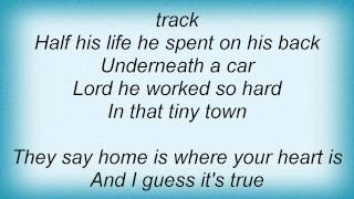 Tracy Byrd - Tiny Town Lyrics