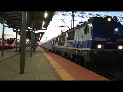 EP09-013 + miły maszynista z pociągiem  PKP IC Matejko relacji Świnouście - Przemyśl Gł