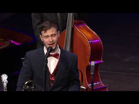 5. While We Danced at the Mardi Gras - Leon Falk "à la New Orleans"