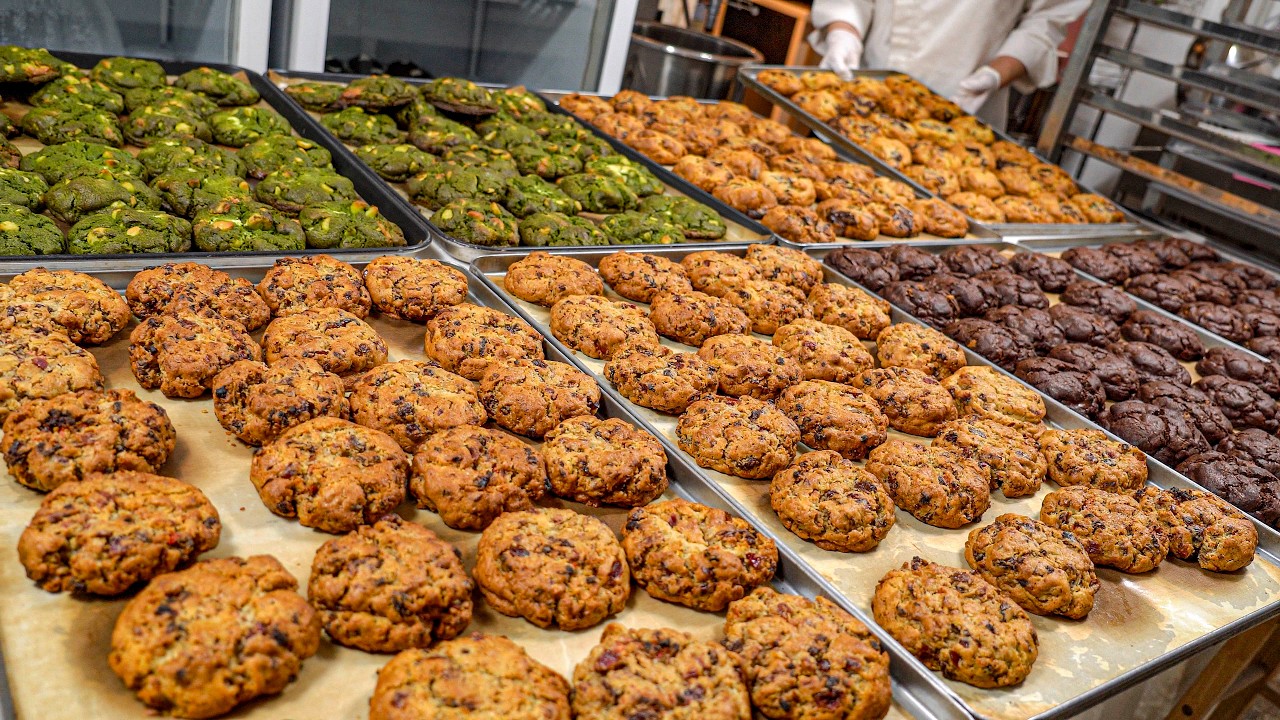 90% for ingredients! Premium handmade cookies baked for 20 hours a day for 100 million monthly sales