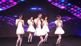 ILLIT (아일릿) oops! Dance Mirror