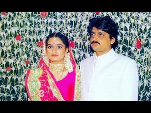 download lagu mp3 mp4 Padmini Kolhapure Wedding Pictures, download lagu Padmini Kolhapure Wedding Pictures gratis, unduh video klip Padmini Kolhapure Wedding Pictures