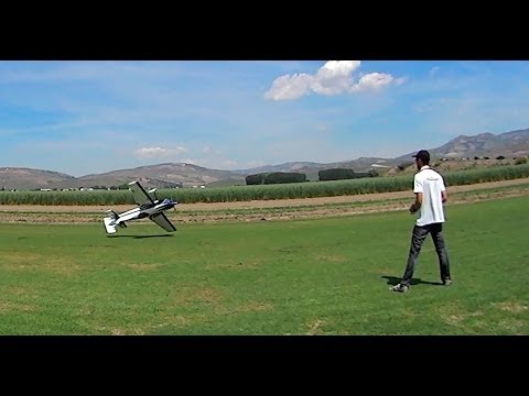 Extreme 3D plane aerobatics show / IX Festival Aereo Ala Sur R/C (2014)  [MundoRC]
