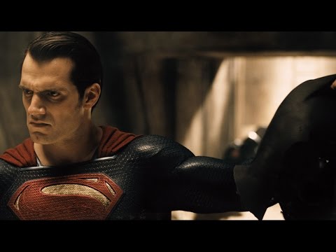 Batman v Superman: Dawn of Justice (Trailer Sneak Peek 2)