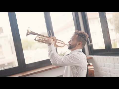 Dom Diaz  Levitating