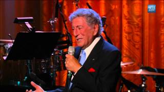 Tony Bennett performs at the Gershwin Prize for Stevie Wonder