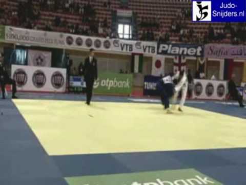 Judo 2009 Tunis: Khomizuri (GEO) - Barhoumi  (TUN) [-73kg].