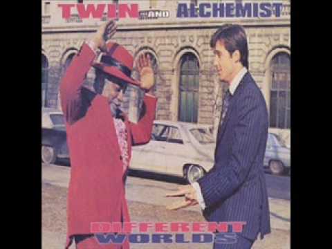 Video thumbnail for B.I.G. T.W.I.N.S. (Instrumental)
