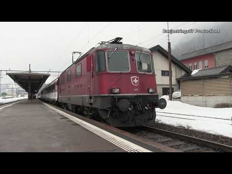 Trains in the Snow at Airolo | Züge im Schnee bei Airolo