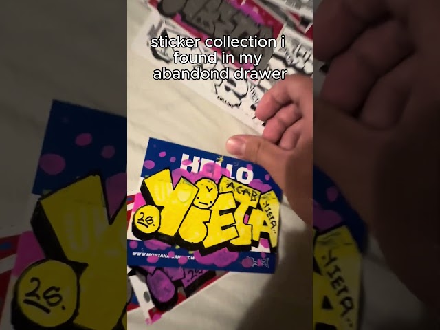 Vídeo relacionado con YUEcthynous Pegatinas de Graffiti para Videojuegos,105 Pcs Pegatinas de Videojuegos de estilo graffiti de cumpleaños computadora portátil de coche de guitarra de juego bricolaje