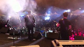 Download lagu Disagree - Crumbs Live @RTW 10 mp3 Download lagu Disagree - Crumbs Live @RTW 10 mp3