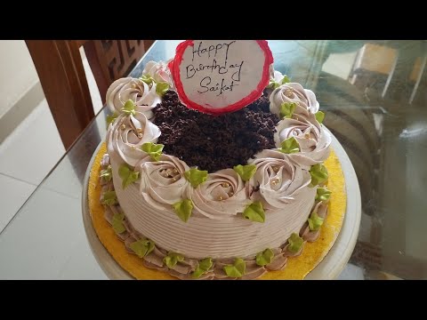 amr delivery dewa 1.5 pound chocolate flvr cake simple decoration 🤪🤪