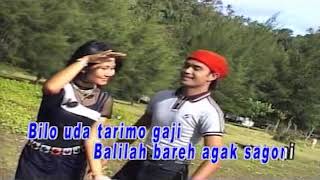 Download lagu Lagu Minang Populer - Rika S & Hendri K - Bali Bareh Sagoni mp3 Download lagu Lagu Minang Populer - Rika S & Hendri K - Bali Bareh Sagoni mp3