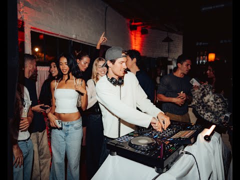 House Music in Los Angeles | Live DJ Set at Café Tondo