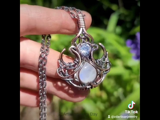 Vídeo relacionado con TALISMAN JEWELLERY Colgante de Plata de Ley 925 - Alianza Rebelde de Star Wars (15 mm x 16 mm)
