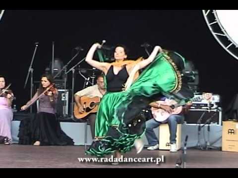 Gypsy dance (rehearsal). Rada Radosława Bogusławska solist of TERNO. Romane Dyvesa 2011 Poland