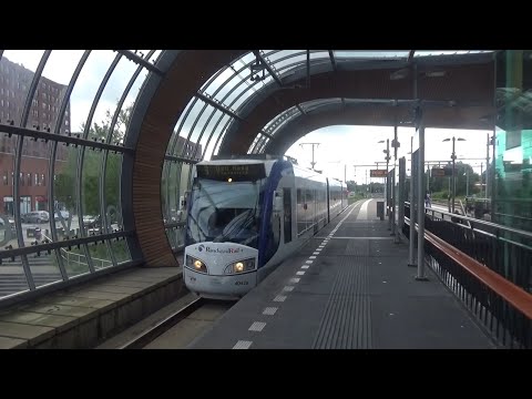 Metro & RandstadRail in Den Haag Leidschenveen und Zoetermeer Willem Dreeslaan