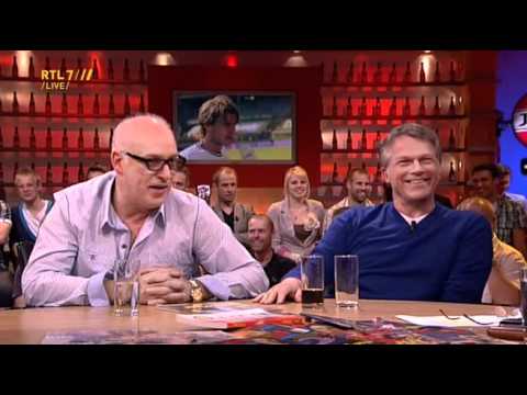 Voetbal International 18-04-11 - René van der Gijp over het John Feskens effect