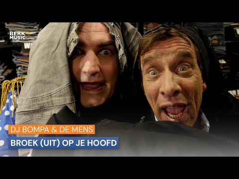 download lagu mp3 mp4 Broek Uit Op Je Hoofd, download lagu Broek Uit Op Je Hoofd gratis, unduh video klip Broek Uit Op Je Hoofd