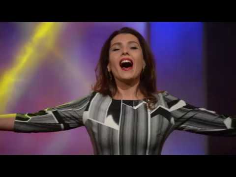 Violino sviri - Jule Nikolovska (www.balkanmusictv.mk)