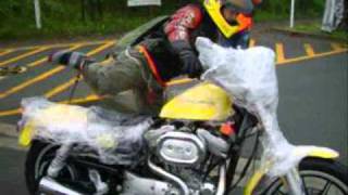 preview picture of video 'Jonny keeps his Sportster beautifully even on a rainy day....in the morning of the meet'