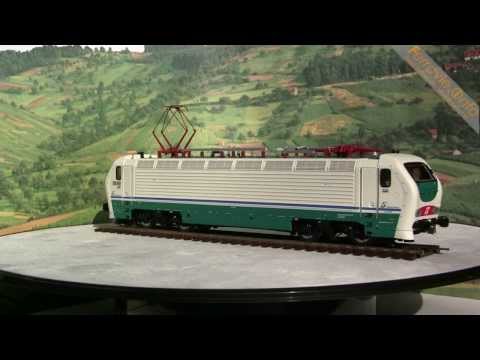 Modelli a 360° - E.402B.134 ACME