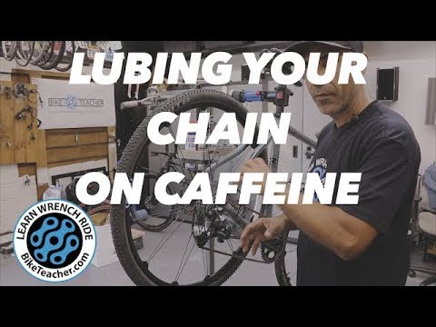 How I lubricate my bike chain after a bike wash with Tri-Flow Oil