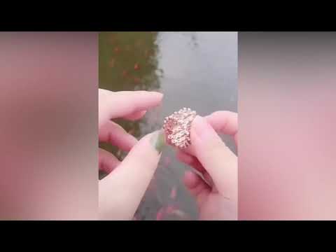 MINI Boutique Magic 2-in-1 Folding Retractable Ring Bracelet Telescopic Rings